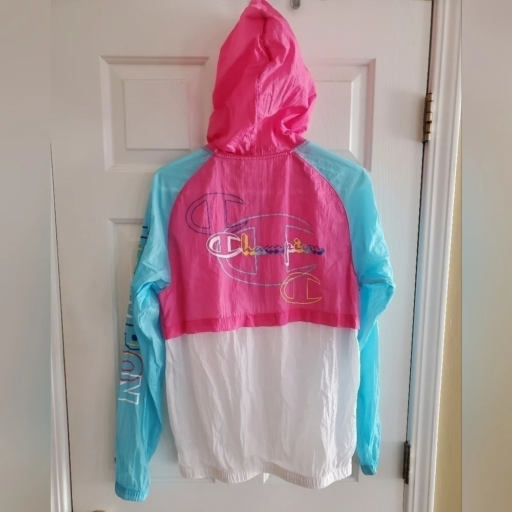 Champion Men's Colorblock Manorak 2.0 size Small in Blue Horizon/Reef Pink/White